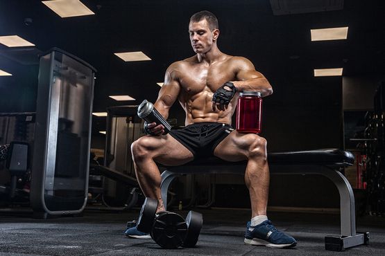 Quels sont les impacts des stéroïdes sur l'inflammation musculaire ?